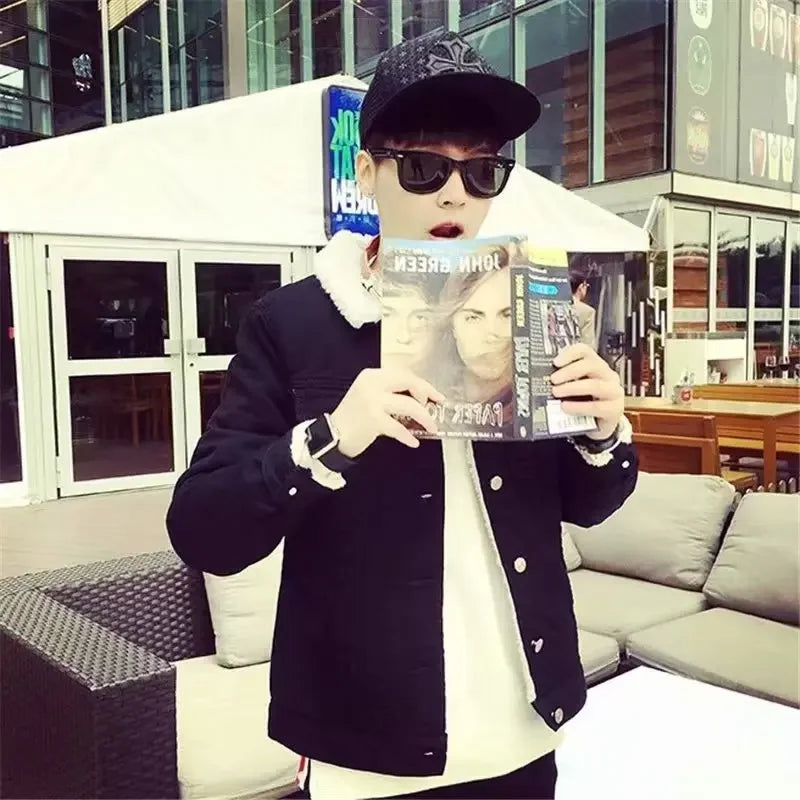 Men's Winter Thickened Fleece Denim Jacket Trendy Oversized Casual Outerwear Regular Length Loose Fit Korean Style Jeans Jacket